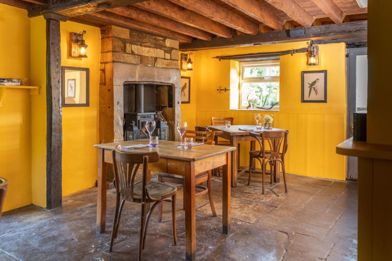 Rising Sun Pub, Restaurant And Rooms Lacock Zewnętrze zdjęcie