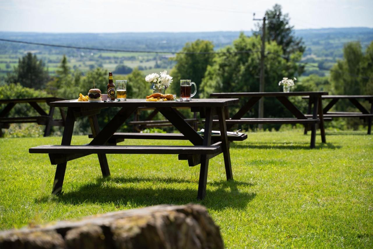 Rising Sun Pub, Restaurant And Rooms Lacock Zewnętrze zdjęcie